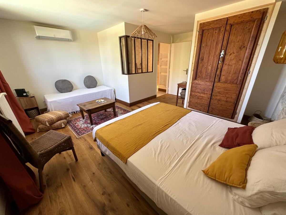O Trois Puits Hotel Laburgade ภายนอก รูปภาพ